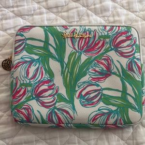 Lilly Pulitzer electronic folio